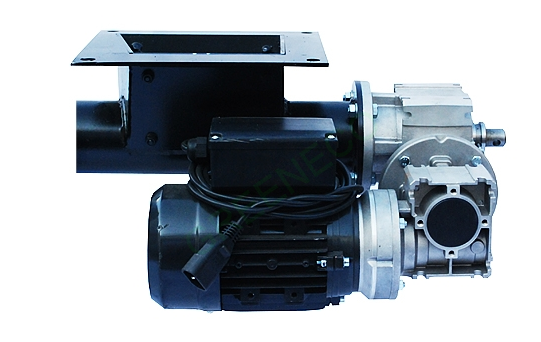 Pancerpol 25 kw s motorem a převodovkou