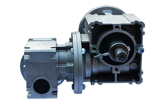 Pancerpol 25 kw s motorem a převodovkou